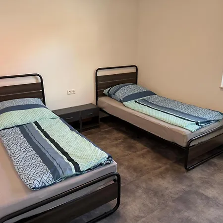 Delphin Am Heeder 6 Personen Mit Terrasse